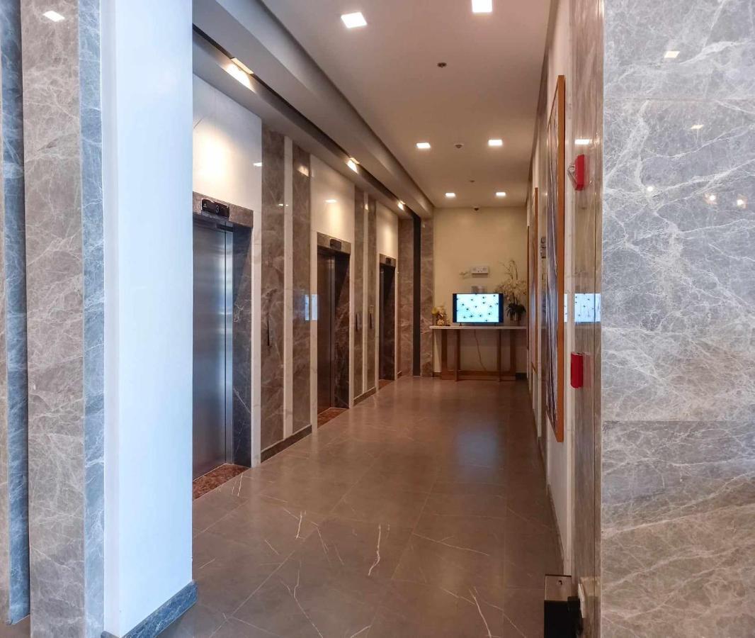 1Br With Extra Room At One Regis- Megaworld Bacolod Dış mekan fotoğraf