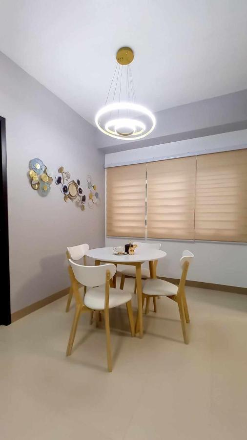 1Br With Extra Room At One Regis- Megaworld Bacolod Dış mekan fotoğraf